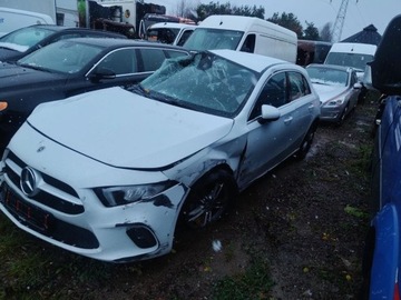 Mercedes Klasa A W177/V177 Hatchback 1.3 200 163KM 2022 Mercedes-Benz Klasa A Mercedes-Benz Klasa A200 Progressive 7G-DCT 1.3 163KM, zdjęcie 1