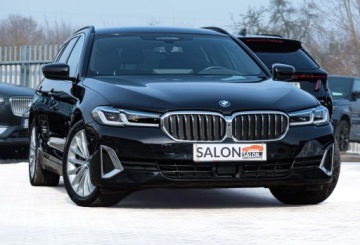 BMW Seria 5 G30-G31 Touring Plug-In 2.0 530e 292KM 2022 BMW 530e 292ps Luxury HUD Lasery 360° ACC 4xKlima Skóra HiFi Blis Keyles 18
