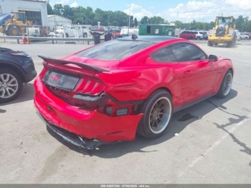 Ford Mustang VI Fastback Facelifting 5.0 Ti-VCT 450KM 2022 Ford Mustang GT Premium Fastback 2022 5.0l 5.0 Benzyna 450KM, zdjęcie 5