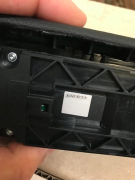MERCEDES S TŘÍDA W221 PŘEPÍNAČ SKEL PANEL OVLÁDÁNÍ