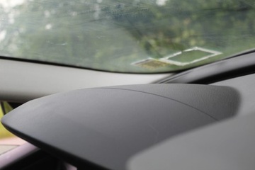 DESKA ROZDĚLOVAČE KOKPIT BMW E63 E64 EVROPA