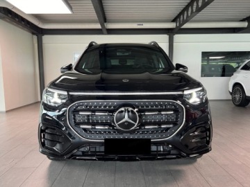 Mercedes GLB 2026 220 4M Pakiet Premium z Dodatkami Cyfrowymi + Hak + Pakiet Zimowy, zdjęcie 2