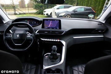 Peugeot 3008 II Crossover 1.5 BlueHDI 130KM 2018 Peugeot 3008 Peugeot 3008 1.5 BlueHDi Allure SampS 1.5 Diesel 130KM, zdjęcie 35