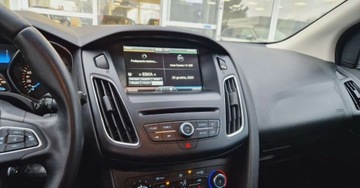 Ford Focus III Sedan Facelifting 1.0 EcoBoost 125KM 2015 Ford Focus 1.0 Ecoboost 125KM Salon PL LEDY Benzyna 125KM, zdjęcie 14