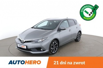 Toyota Auris II Hatchback 5d Facelifting 1.2 D-4T 116KM 2015 Toyota Auris LED, klima auto, kamera