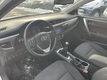 Toyota Corolla X Sedan Facelifting 1.6 Valvematic 132KM 2014 Toyota Corolla Klimatronik Kamera Tempomat, zdjęcie 5