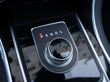 Jaguar XE Sedan 2.0 i4 180KM 2016 Jaguar XE 20d, Salon Polska, 177 KM, Automat, zdjęcie 16