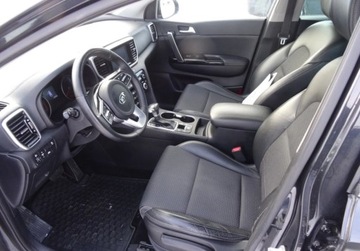 Kia Sportage IV SUV Facelifting 1.6 CRDI 136KM 2018 Kia Sportage 1.6 CRDI 136KM Navi Automat Kamera Alu Zadbany Oplacony 1.6, zdjęcie 10