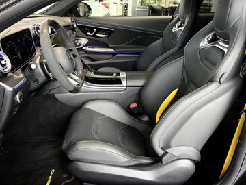 Mercedes CLE Coupe AMG 3.0 53  449KM 2025 MERCEDES-BENZ CLE AMG 53 4-Matic+ Coupe 3.0 (449KM) 2025, zdjęcie 5