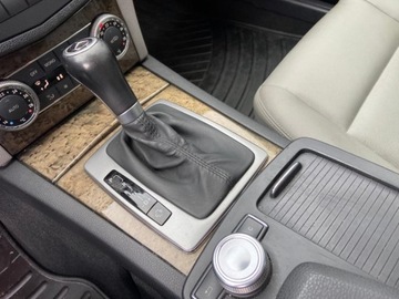 Mercedes Klasa C W204 2008 Mercedes-Benz Klasa C Mercedes-Benz C220 Automat Jeden Wlasciciel Niski Pr, zdjęcie 31