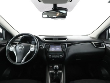 Nissan Qashqai II Crossover 1.6 DIG-T 163KM 2016 Nissan Qashqai N-Connecta Panorama Nawigacja, zdjęcie 14