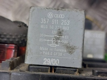 БЛОК ПРЕДОХРАНИТЕЛЕЙ РЕЛЕ 140 TRANSPORTER T4 2.5 701959141B