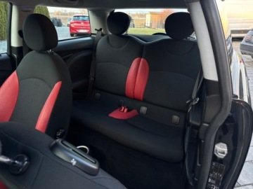 Mini One II Hatchback 1.4 95KM 2010 MINI ONE 1.4 Benz, Zadbany, Bogato Wyposazony 1.4 Benzyna 95KM, zdjęcie 21