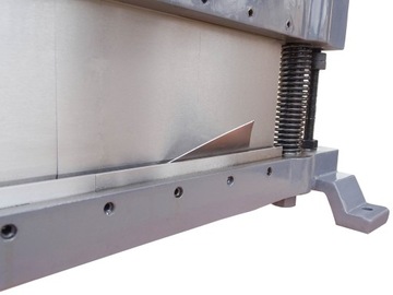 СТАНОК ДЛЯ ГИБКИ КРОМКИ ДЛЯ ЛИСТОВОГО МЕТАЛЛА STRONG METCOR WB-14 356MM 90°