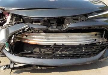 Toyota Corolla XII Hatchback Facelifting 1.8 Hybrid 140KM 2025 Toyota Corolla Okazja 1.8 Hybryda 140KM, zdjęcie 2