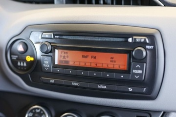 Toyota Yaris III Hatchback 5d Facelifting 1.0 VVT-i 69KM 2015 Toyota Yaris 1.0 Active EU6 Benzyna 69KM, zdjęcie 35