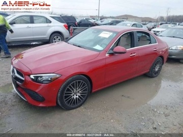 Mercedes Klasa C W206 2024 Mercedes-Benz Klasa C 2024 Mercedes-Benz C-Class 300 4MATIC Sedan 2.0 255KM