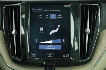 Volvo XC60 II Crossover D4 190KM 2017 Volvo XC60 D4 AWD, Salon Polska, Serwis ASO, zdjęcie 9