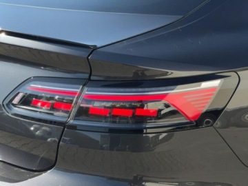 Volkswagen Arteon Fastback Facelifting 2.0 TDI 200KM 2022 Volkswagen Arteon 2.0 TDI R-Line DSG 2.0 Diesel 200KM, zdjęcie 11