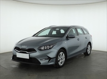 Kia Ceed III Kombi Facelifting 1.5 T-GDI 160KM 2022 Kia Ceed 1.5 T-GDI MHEV, Salon Polska, zdjęcie 1