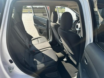Mitsubishi Outlander III SUV Facelifting 2017 2.0 150KM 2018 Mitsubishi Outlander 7-osób! 1-rej.2019 Łopatki, zdjęcie 12