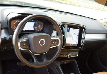 Volvo XC40 Crossover 1.5 T3 163KM 2019 Volvo XC 40 z Gwarancja Bezwypadkowy Bezowa Skora 1.5 Benzyna 163KM, zdjęcie 17