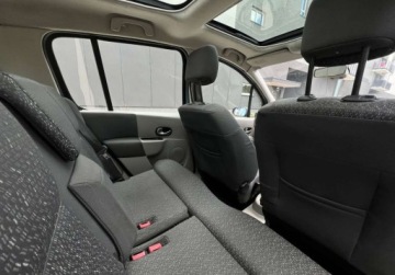 Renault Modus Hatchback 1.4 i 16V 98KM 2005 Renault Modus Klima Szyberdach Alu Warszawa 1.4 Benzyna 98KM, zdjęcie 14