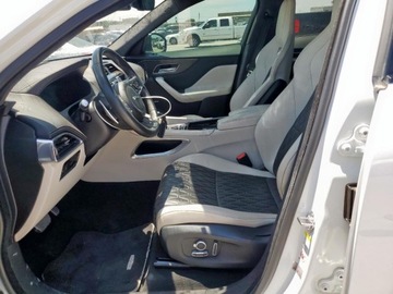 Jaguar F-Pace SVR 5.0 V8 550KM 2020 Jaguar F-Pace SVR 2020 5.0l 5.0 Benzyna 550KM, zdjęcie 7