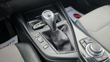 BMW Seria 1 F20-F21 Hatchback 5d 118i 170KM 2012 BMW 118 climatronic biała perła bixsenon duza, zdjęcie 12