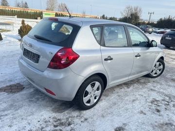 Kia Ceed I Hatchback 5d Facelifting 1.6 DOHC CVVT 126KM 2010 Kia Ceed 1.6 Isg 126KM Klima Piekny stan Sprawdz 1.6 Benzyna 126KM, zdjęcie 28