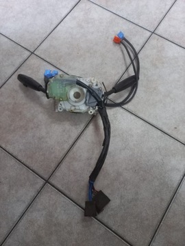 KIA SHUMA PŘEPÍNAČ KOMBINOVANÝ K2A366120