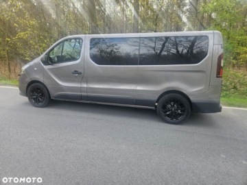 Renault Trafic III 2019 Renault Trafic Renault Trafic Kombi 2.0 L1 Business 2.0 Diesel 120KM, zdjęcie 1