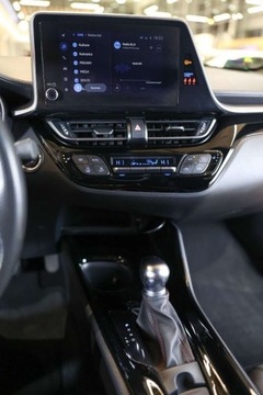 Toyota C-HR I Crossover Facelifting 2.0 Hybrid Dynamic Force 184KM 2022 Toyota C-HR 2.0 Hybrid GR Sport 2.0 Hybryda 184KM, zdjęcie 16