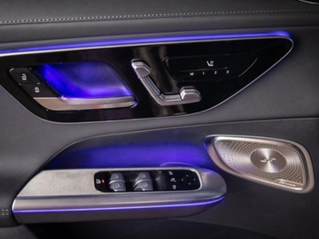 Mercedes GLC C254/X254 Coupe 2.0 220d 197KM 2025 GLC Coupe 220 d 4-Matic AMG Line 2.0 (197KM) 2025, zdjęcie 8