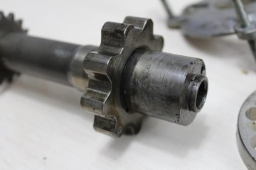 BMW R1100 RS МАСЛЯНЫЙ НАСОС 1340290