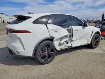 Jaguar F-Pace 2022 Jaguar F-Pace SVR 2022 5.0 Benzyna 542KM, zdjęcie 3