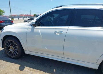 Mercedes GLE V167 2022 Mercedes-Benz GLE 2022, 2.0L, 4x4, od ubezpieczalni, zdjęcie 2