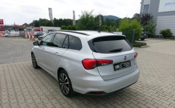 Fiat Tipo II Station Wagon 1.6 MultiJet 120KM 2017 Fiat Tipo 1.6MULTI-JET 120KM Automat Skora Led Nawigacja Kamera Full Opcja, zdjęcie 32