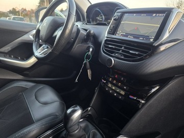 Peugeot 2008 I SUV Facelifting 1.2 PureTech 110KM 2017 Peugeot 2008 bezwypadkowy *CROSSWAY* panorama* NOW, zdjęcie 30