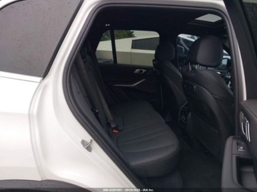 BMW X5 G05 2021 BMW X5 xDrive40i 2021 3.0l 3.0 Benzyna 335KM, zdjęcie 12