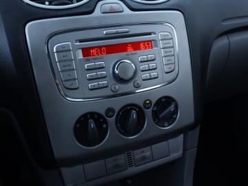 Ford Focus II Hatchback 5d 1.6 Duratec 100KM 2009 Ford Focus 1.6 16V, Klima, Tempomat, zdjęcie 11