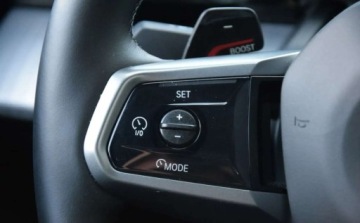 BMW Seria 5 G90-91 2023 BMW Seria 5 BMW 520d SedanPakiet sportowy MKamery 360Dostepne w BMW TEAM, zdjęcie 15