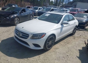 Mercedes Klasa C W206 Limuzyna 2.0 300 258KM 2021 Mercedes-Benz Klasa C 2021r., C 300 Sedan, 2L, od ubezpieczalni 2.0 Benzyna, zdjęcie 1