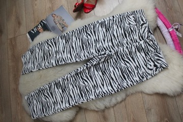 DŻINSY PROSTE DAMSKIE ZEBRA 42 XL PULL & BEAR