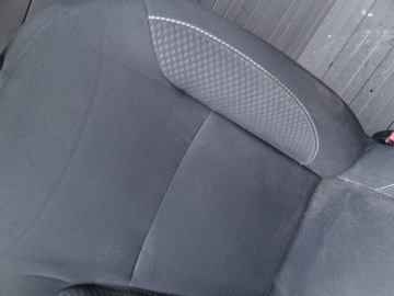 DACIA DUSTER 2017 SEDADLO SPOLUJEZDCE PRAVÝ Z ULOŽENÍ EVROPA ORIGINÁLNÍ