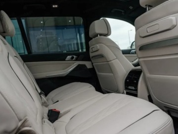 BMW X7 2026 BMW X7 xDrive40d Suv 3.0 (352KM) 2026, zdjęcie 16