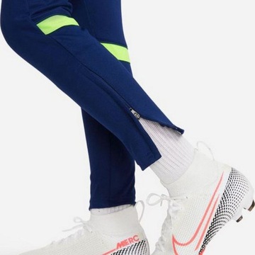 Nike Spodnie sportowe dziecięce dresowe roz.XL