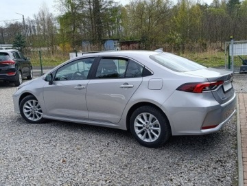 Toyota Corolla XII Sedan Facelifting 1.5 VVT-i 125KM 2023 Toyota Corolla Kamera ,Led , Bezwypadkowa Corolla, zdjęcie 5
