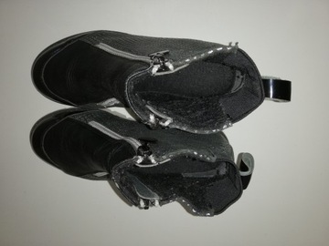 Кожаные утепленные туфли от Bartek. Размер 33.