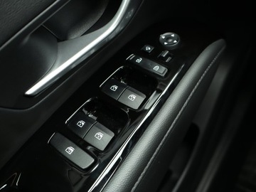 Hyundai Tucson IV SUV 1.6 T-GDI 48V 180KM 2022 Hyundai Tucson 1.6 T-GDI 48V MHEV, Salon Polska, zdjęcie 18